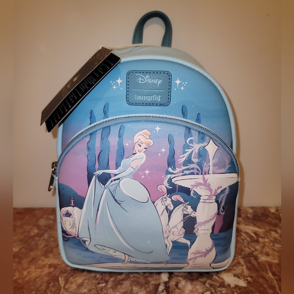 NWT Loungefly Disney Cinderella Ball Gown Mini Backpack - Picture 5 of 10